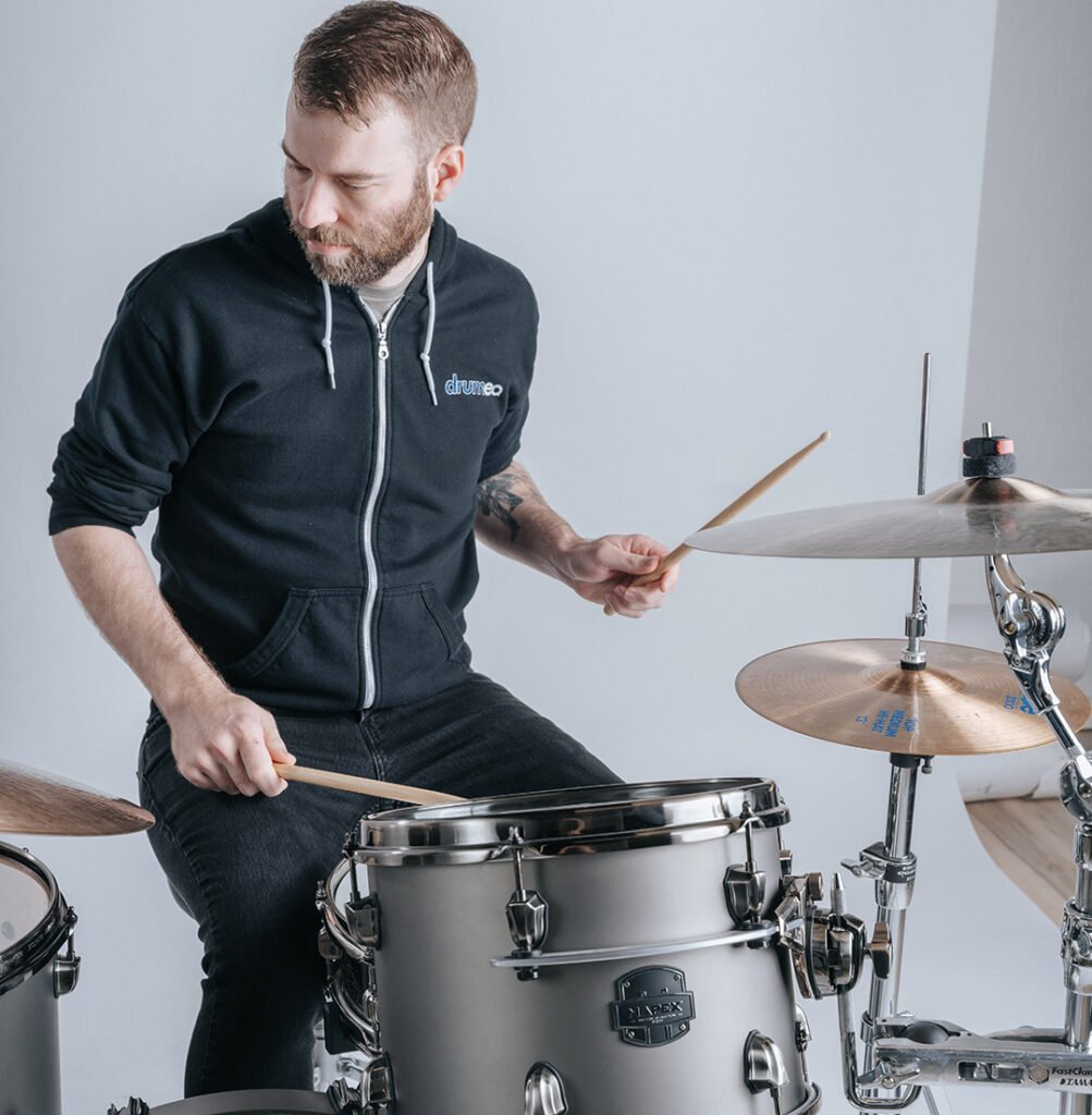 7 Tips for Left-Handed Drummers 2 left handed drummer