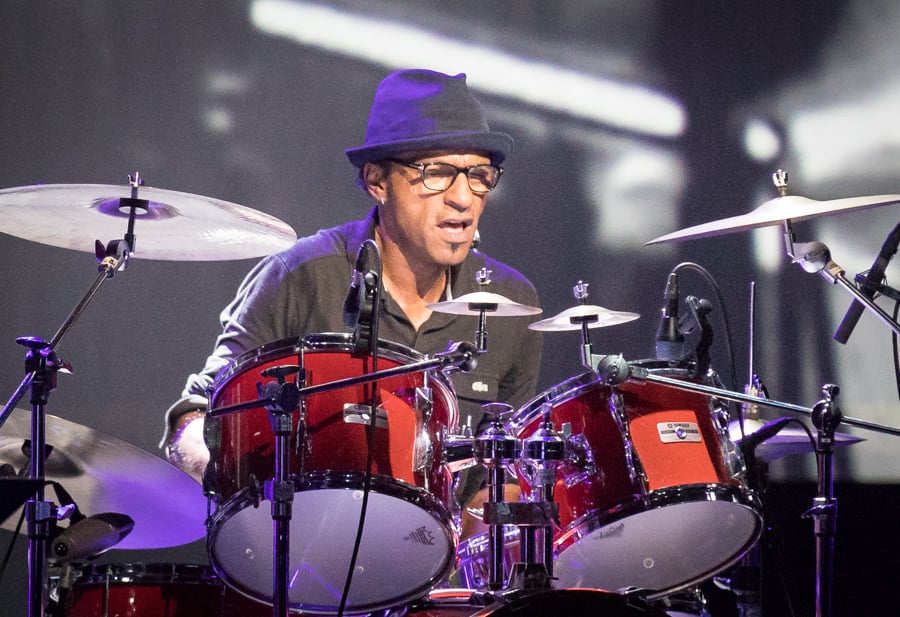 25729384828 8eff16d99c o