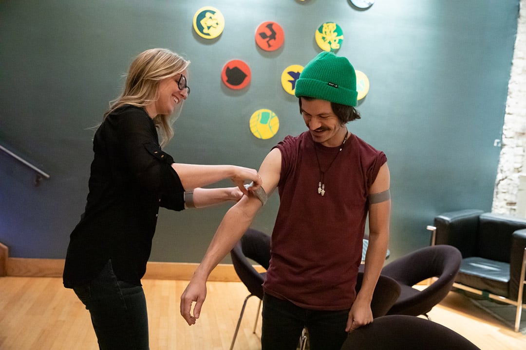 Drummers Are Athletes, And Here's The Evidence 3 Clardy Setting up 2 image by Joe Orlando