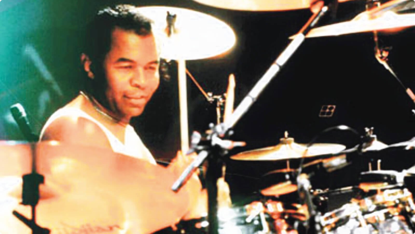 Play That Beat Again 1 jonathan moffett playing drums